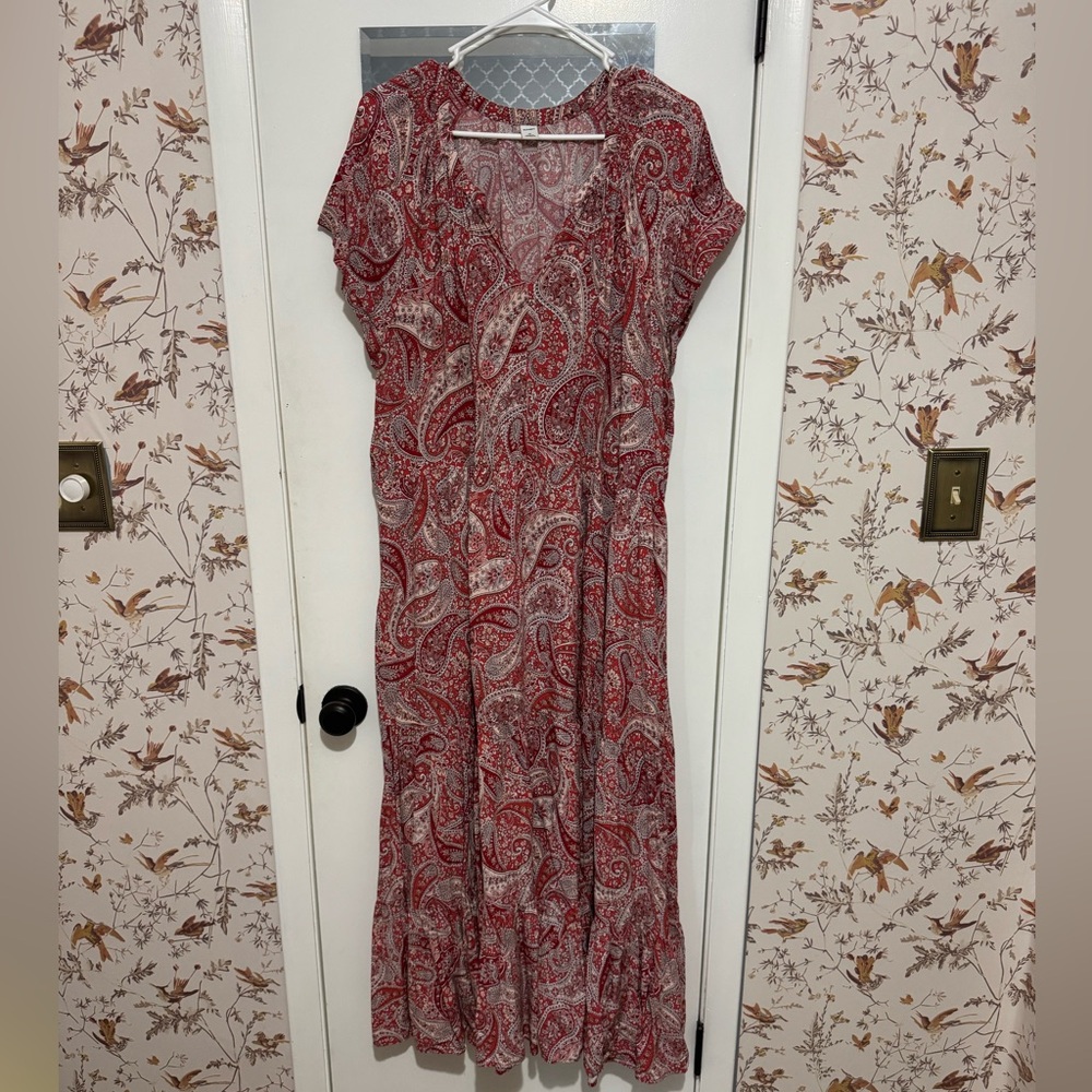 Old Navy Red Paisley Maxi Dress – Sleeveless Boho Summer Dress (XL)